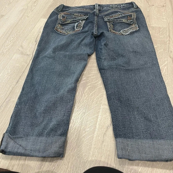 Ariya jr jeans - Picture 5 of 5